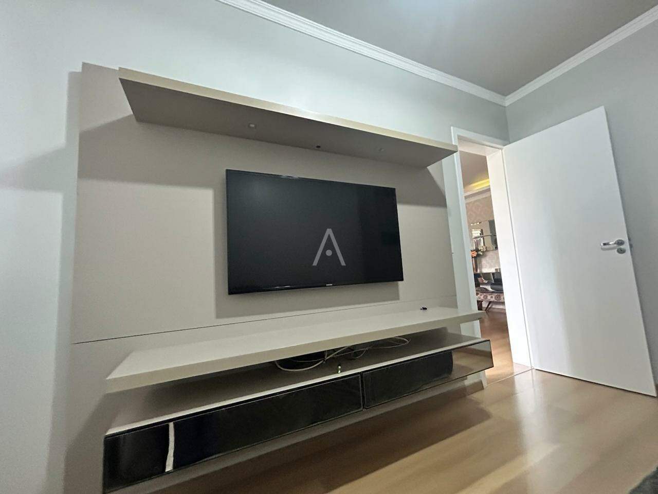 Apartamento para para aluguel no Bairro COUNTRY em CASCAVEL: