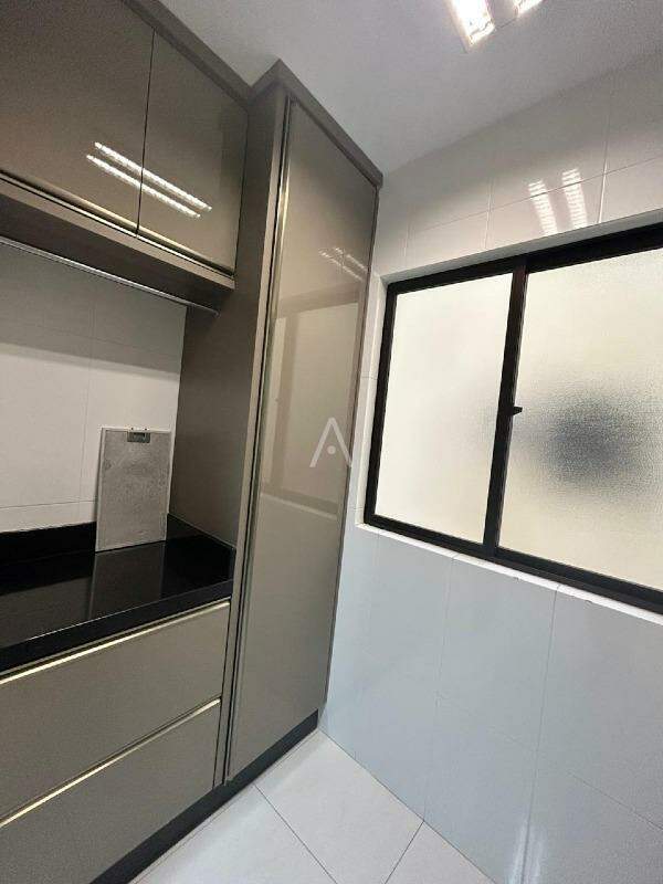 Apartamento para para aluguel no Bairro COUNTRY em CASCAVEL: