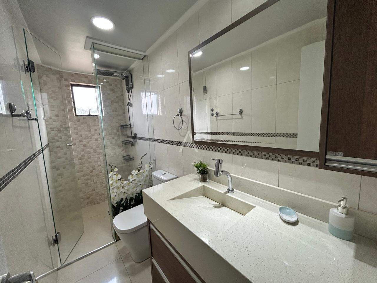 Apartamento para para aluguel no Bairro COUNTRY em CASCAVEL: