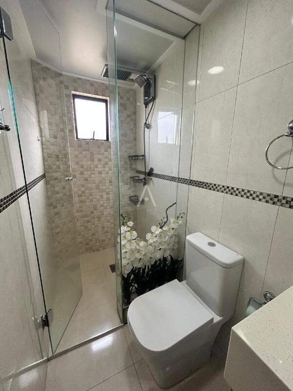 Apartamento para para aluguel no Bairro COUNTRY em CASCAVEL: