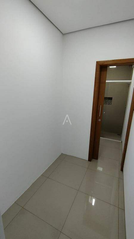 Casa Residencial para para aluguel no Bairro JARDIM CONCORDIA em TOLEDO: 