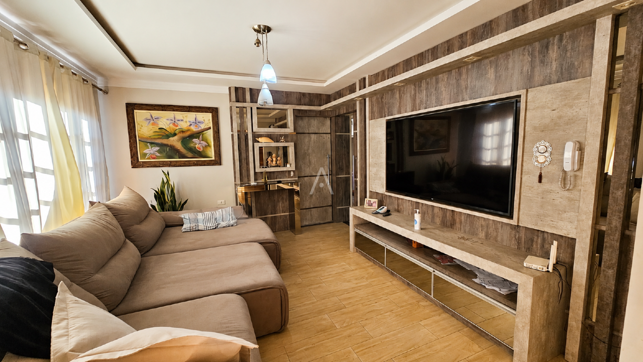 Casa Residencial para à venda no Bairro CANCELLI em CASCAVEL: 