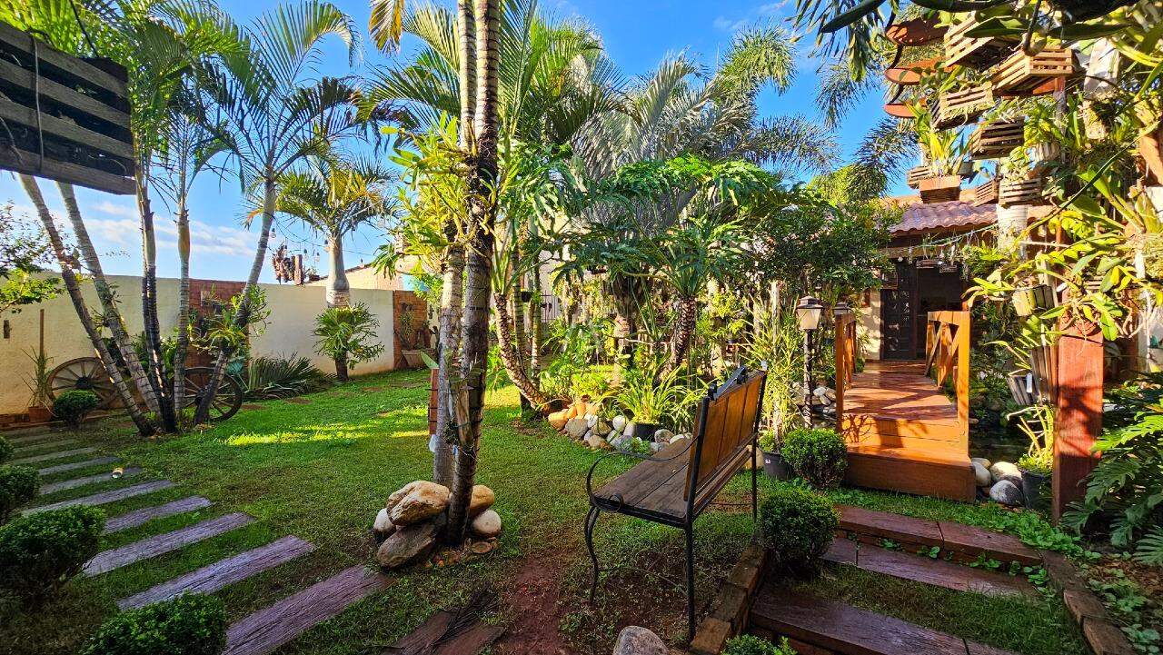 Casa Residencial para à venda no Bairro CANCELLI em CASCAVEL: