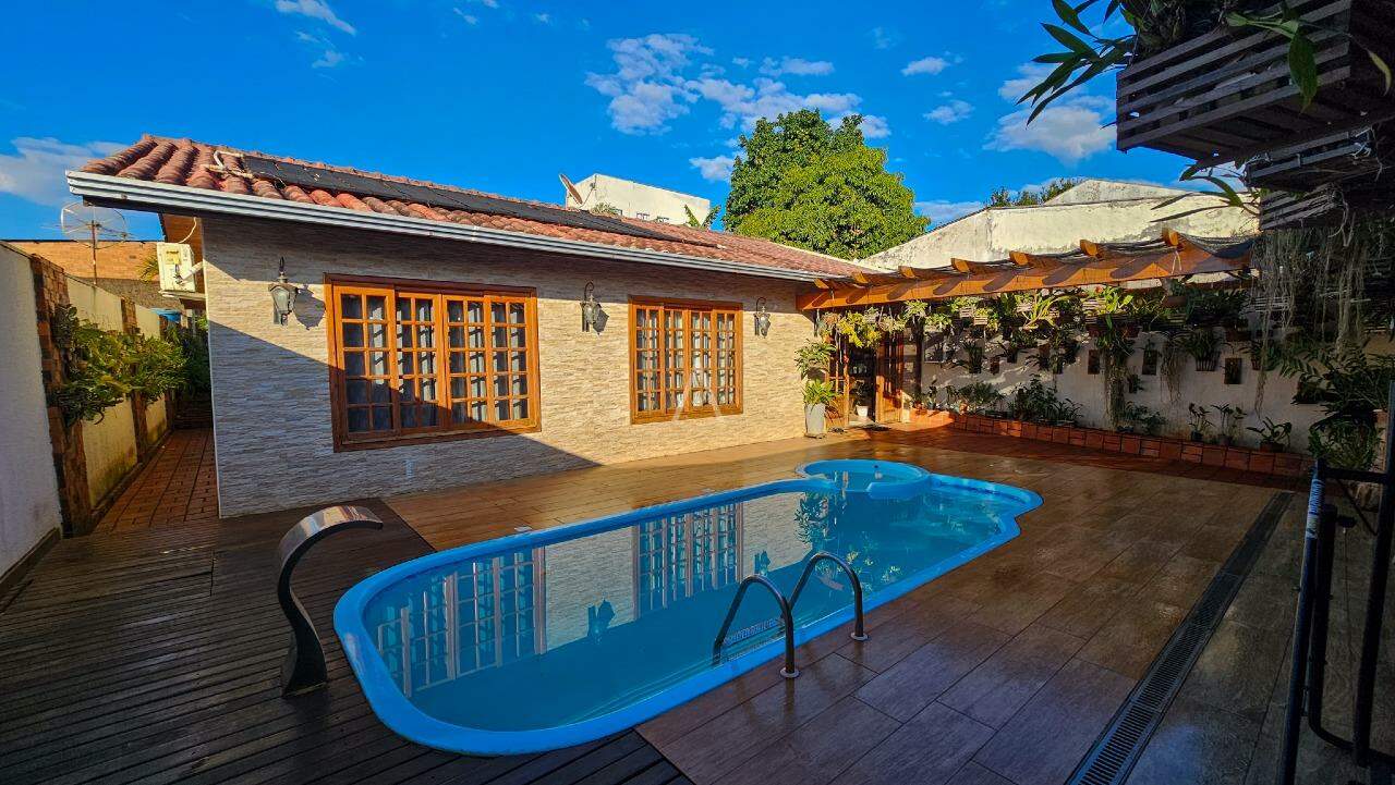 Casa Residencial para à venda no Bairro CANCELLI em CASCAVEL: