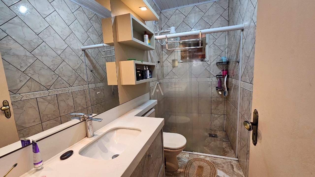 Casa Residencial para à venda no Bairro CANCELLI em CASCAVEL: