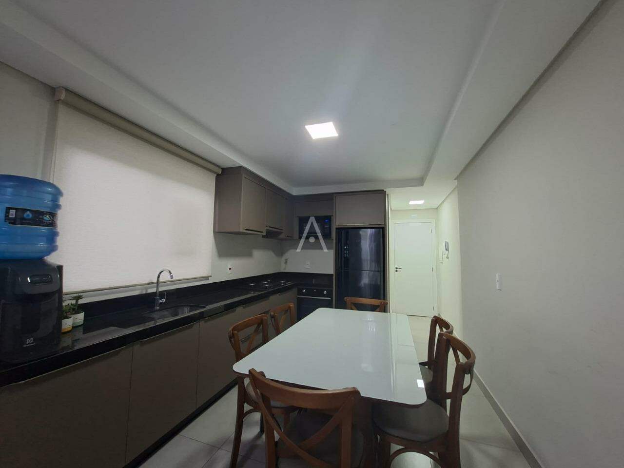 Apartamento para para aluguel no Bairro CENTRO em CASCAVEL: 