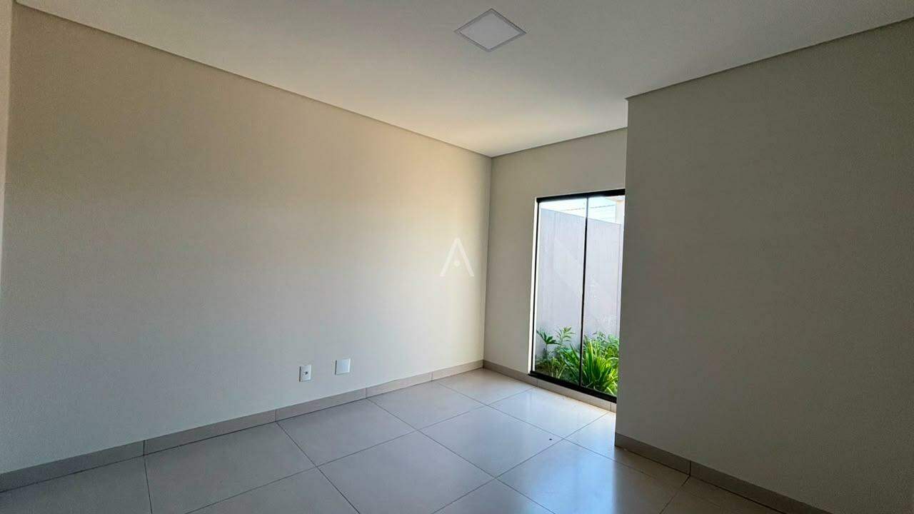 Casa Residencial para à venda no Bairro JARDIM COOPAGRO em TOLEDO:
