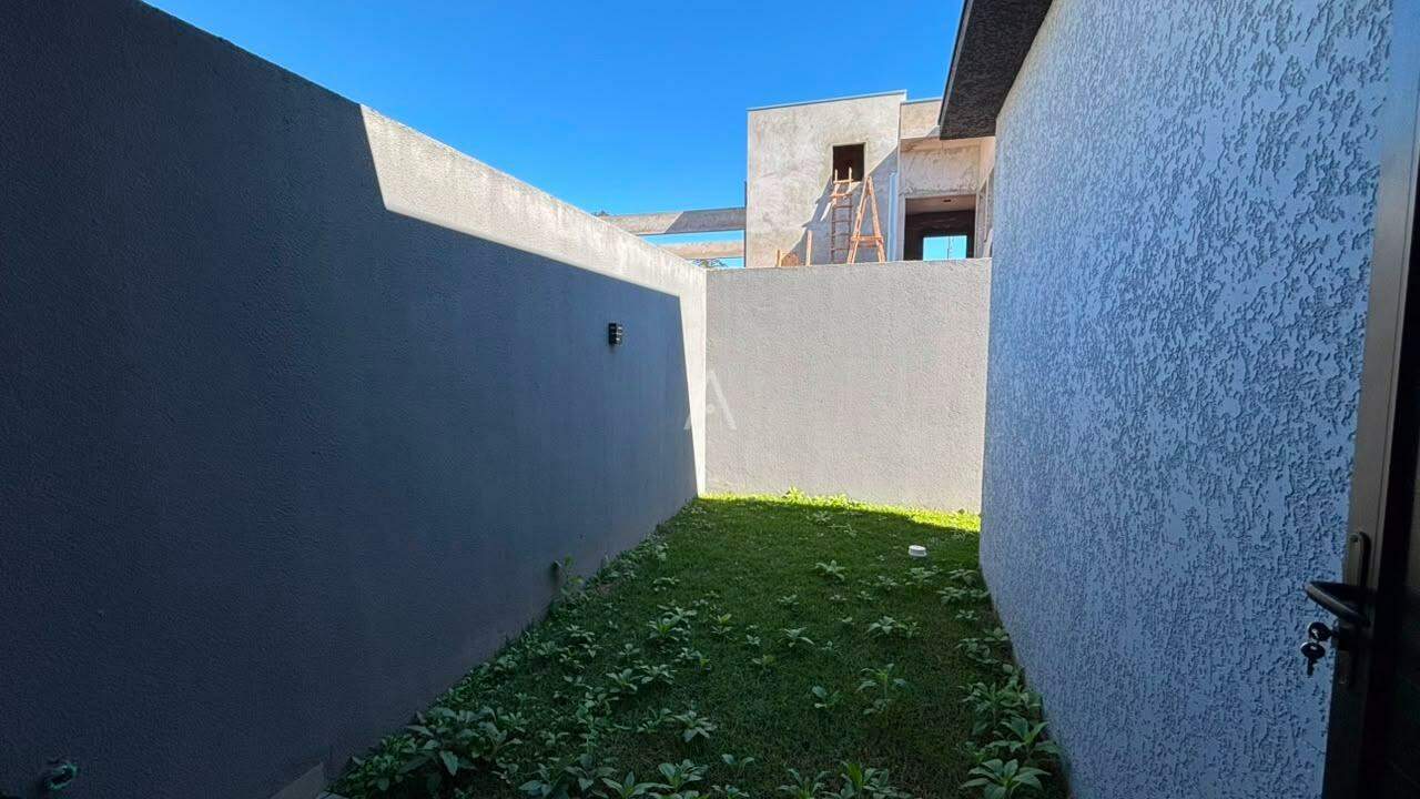 Casa Residencial para à venda no Bairro JARDIM COOPAGRO em TOLEDO: