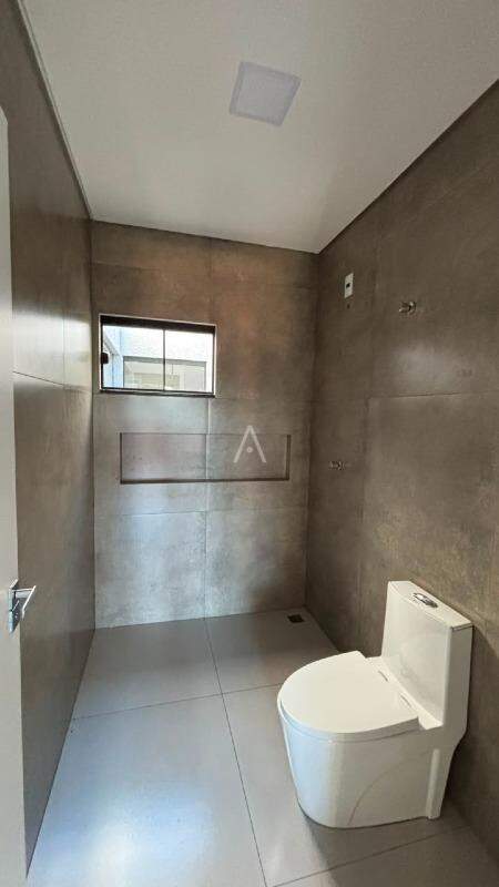 Casa Residencial para à venda no Bairro JARDIM COOPAGRO em TOLEDO: