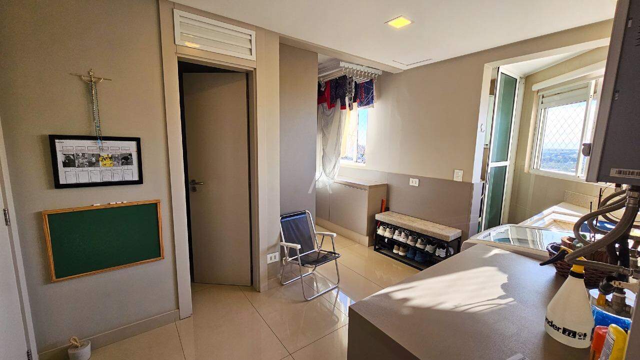 Apartamento para à venda no Bairro CENTRO em CASCAVEL: 