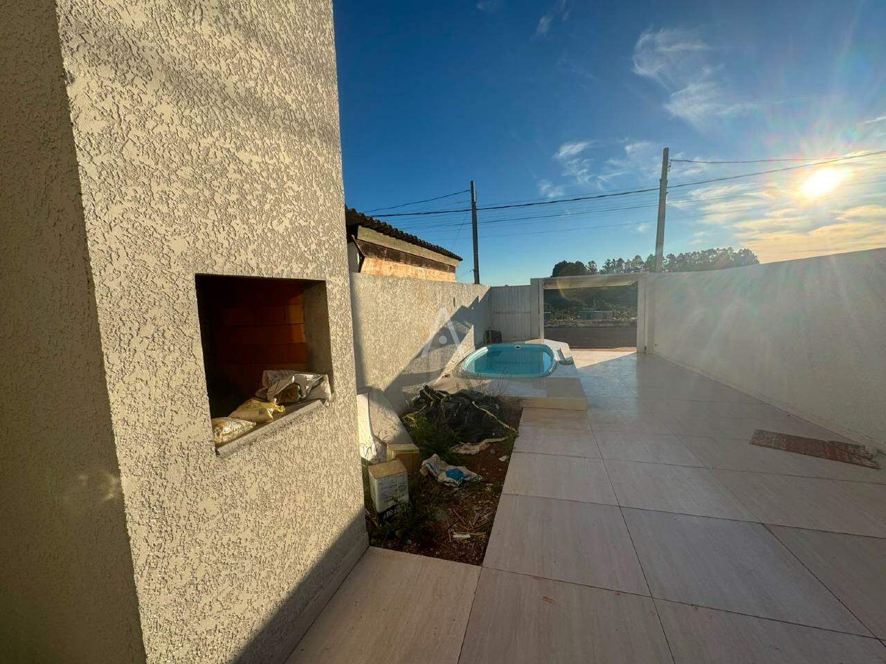 Casa Residencial para à venda no Bairro JARDIM COOPAGRO em TOLEDO: 