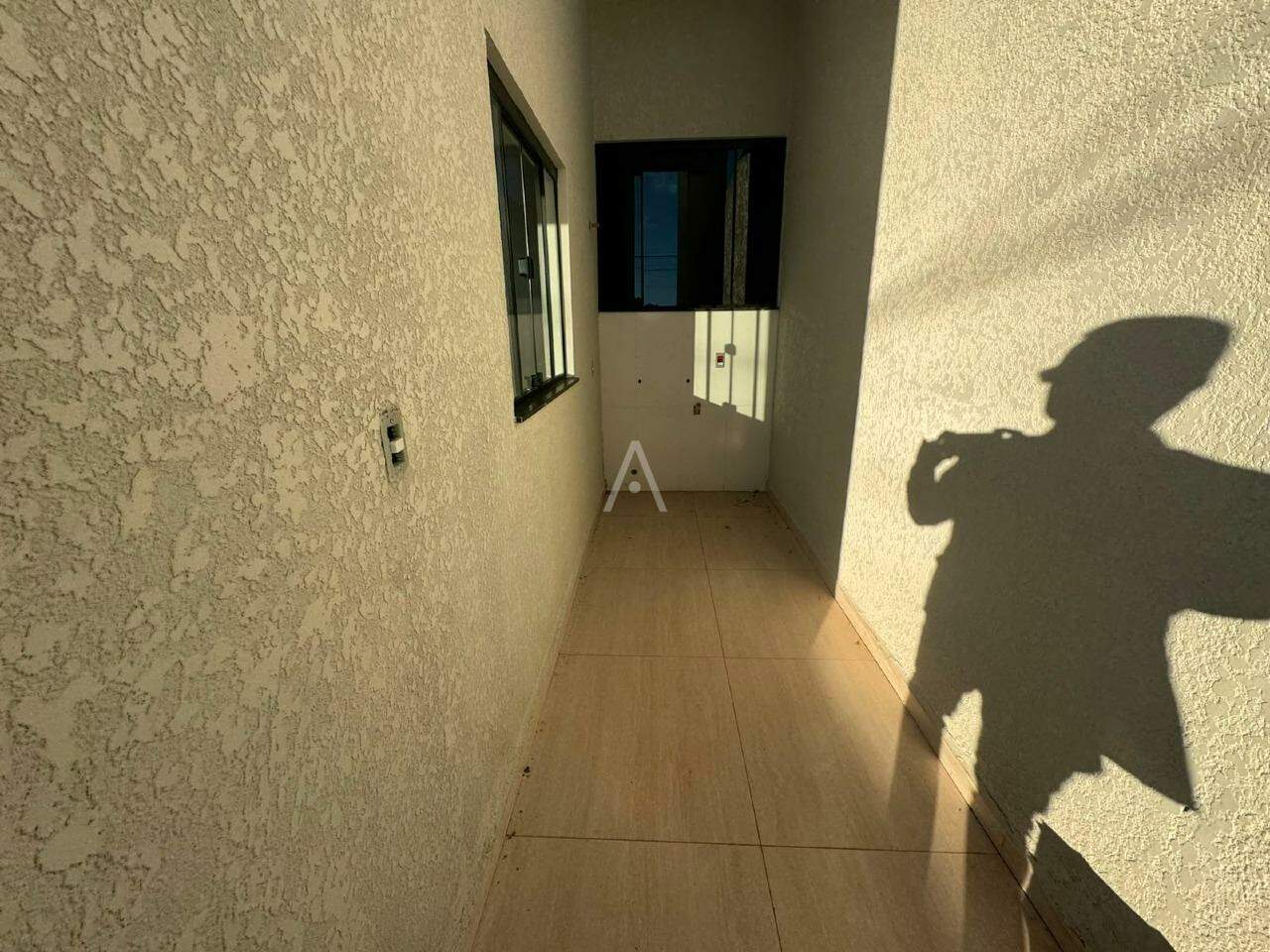 Casa Residencial para à venda no Bairro JARDIM COOPAGRO em TOLEDO: