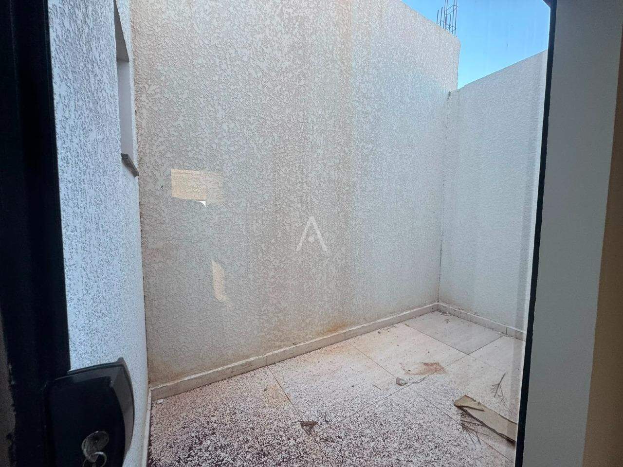 Casa Residencial para à venda no Bairro JARDIM COOPAGRO em TOLEDO:
