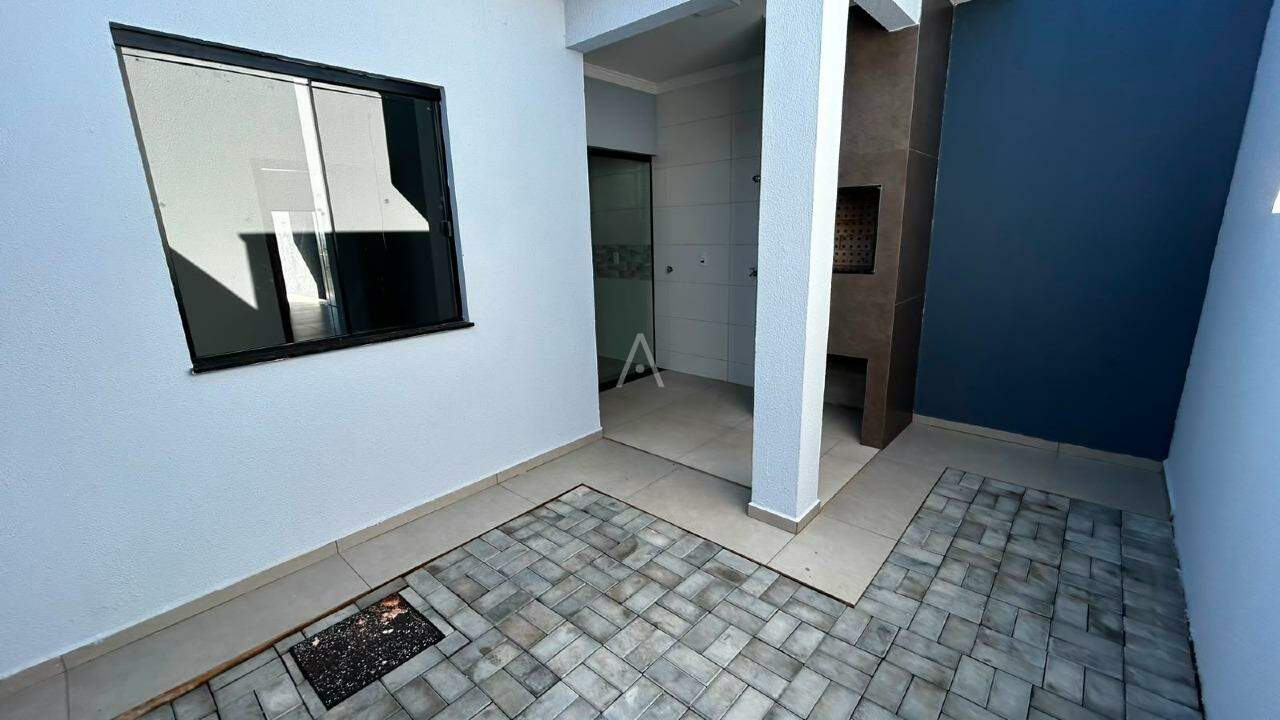 Casa Residencial para à venda no Bairro INTERLAGOS em CASCAVEL: 