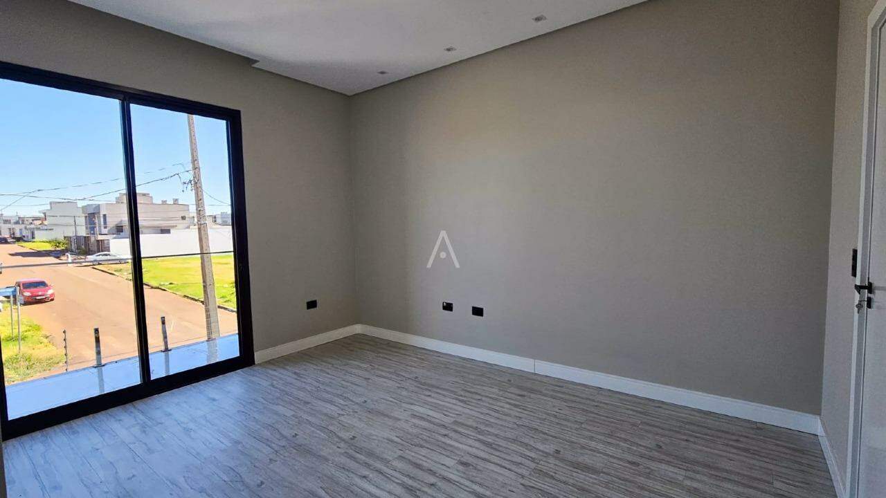 Sobrado para à venda no Bairro tropical 3 em CASCAVEL: