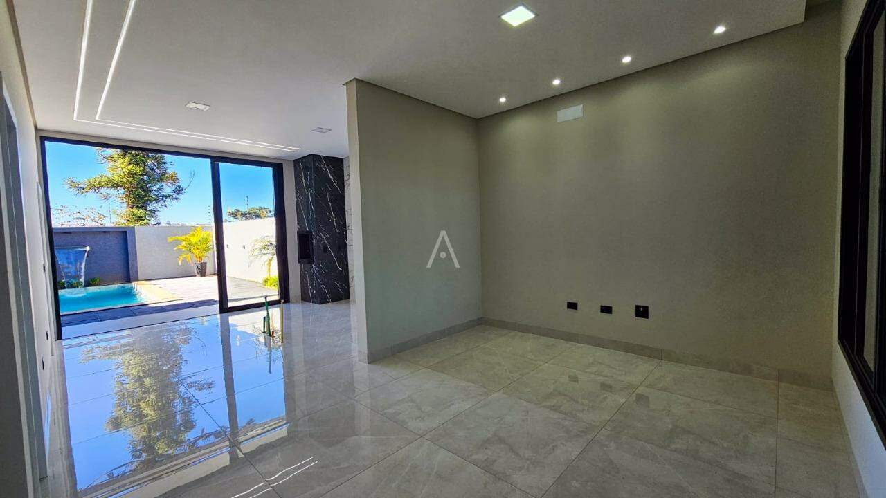 Sobrado para à venda no Bairro tropical 3 em CASCAVEL: