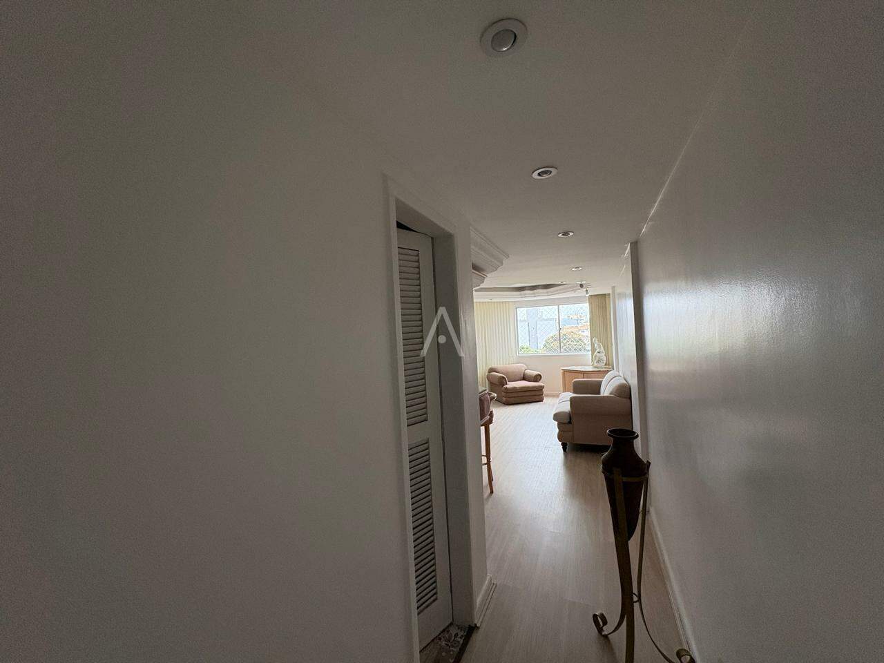Apartamento para para aluguel no Bairro CENTRO em CASCAVEL: 