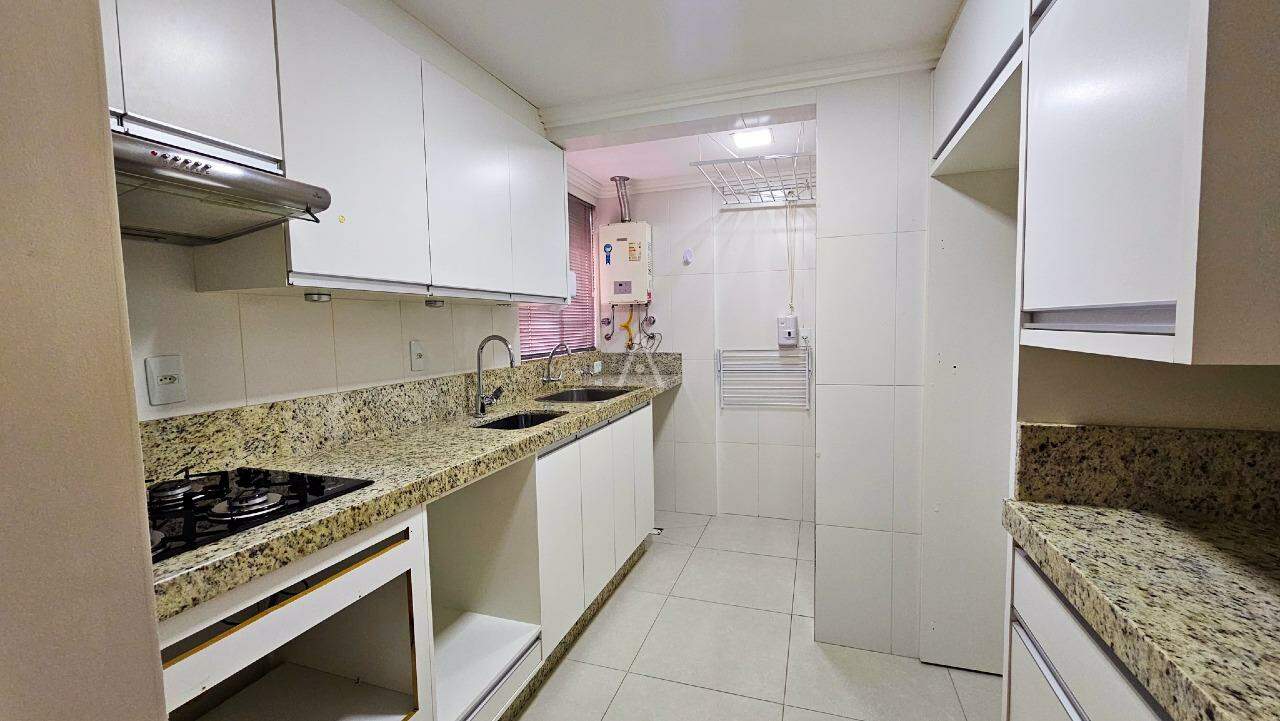 Apartamento para para aluguel no Bairro CENTRO em CASCAVEL: 