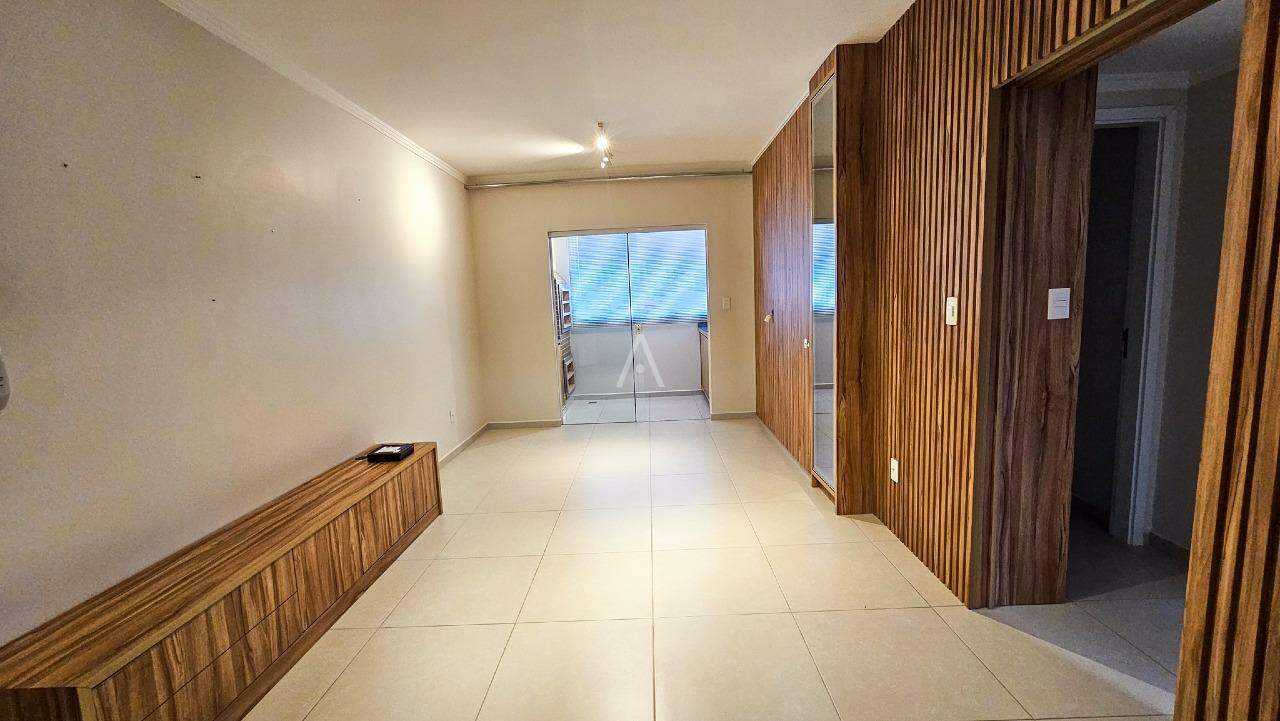 Apartamento para para aluguel no Bairro CENTRO em CASCAVEL: 