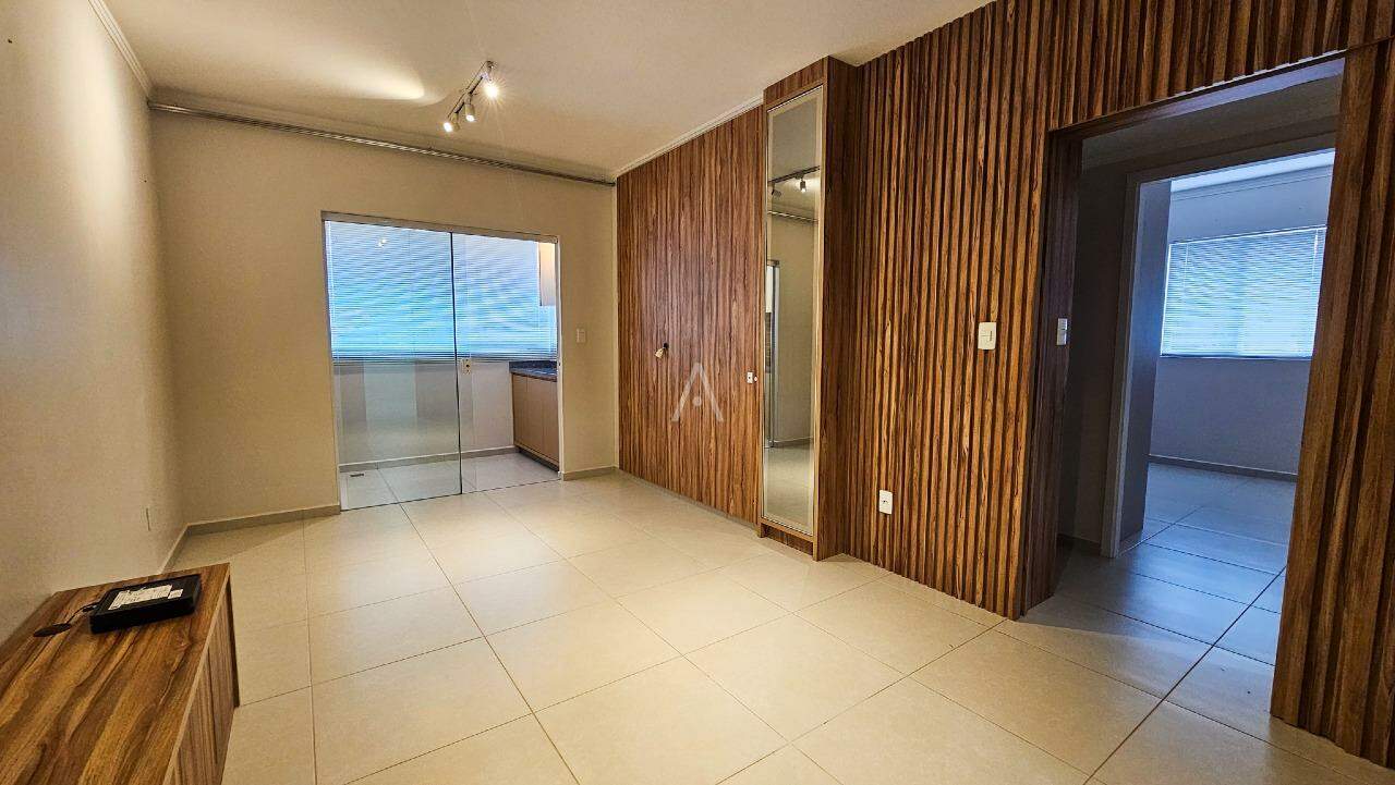 Apartamento para para aluguel no Bairro CENTRO em CASCAVEL: 