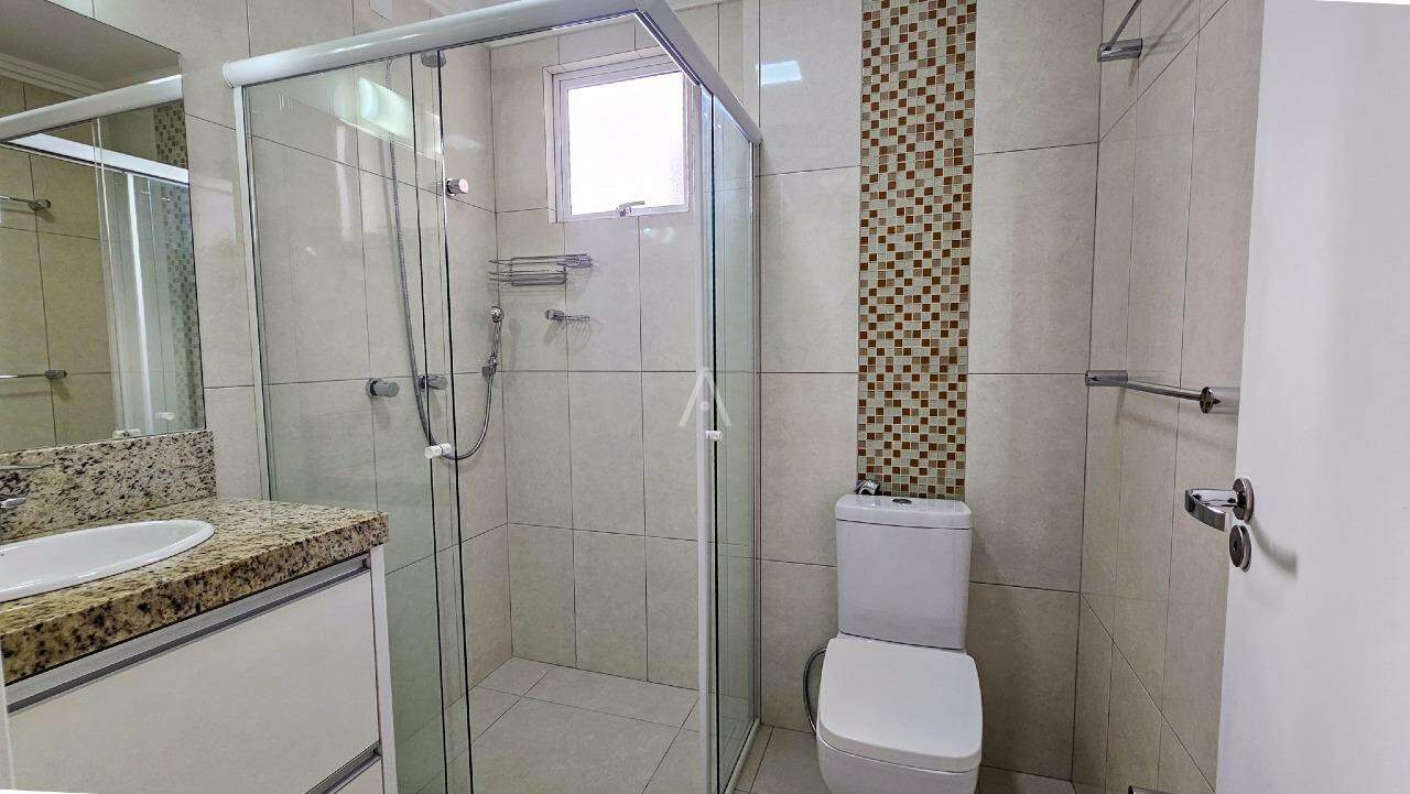 Apartamento para para aluguel no Bairro CENTRO em CASCAVEL: 