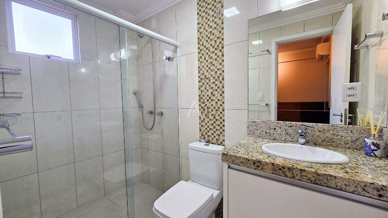 Apartamento para para aluguel no Bairro CENTRO em CASCAVEL: 