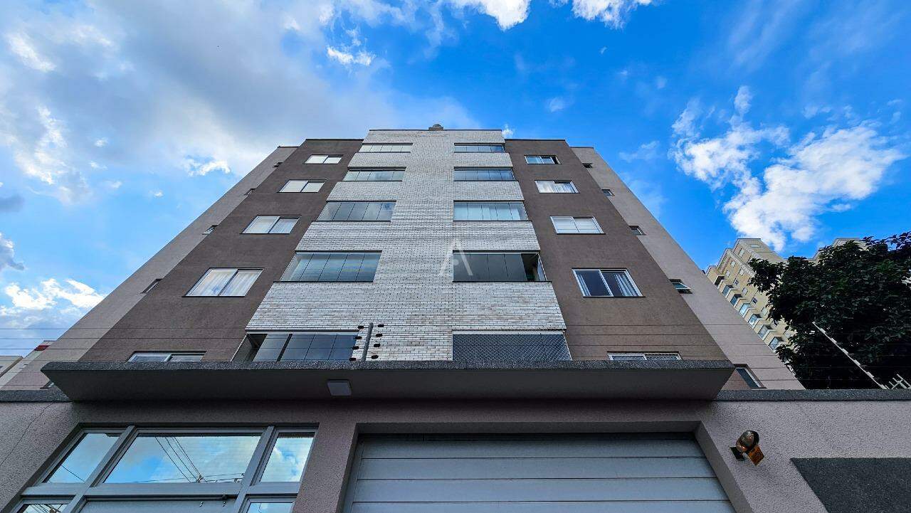 Apartamento para para aluguel no Bairro CENTRO em CASCAVEL: 