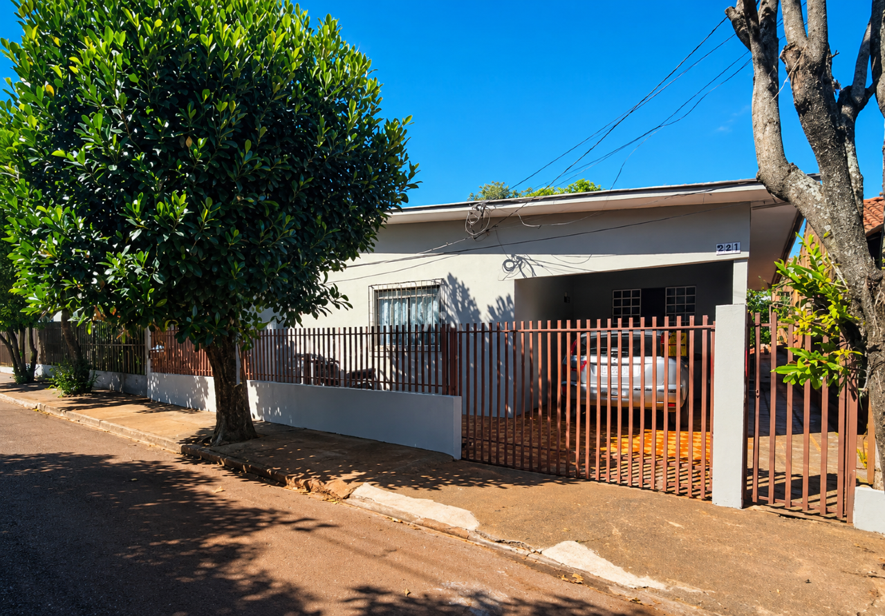 Casa Residencial para para aluguel no Bairro JARDIM BRESSAN em TOLEDO: 