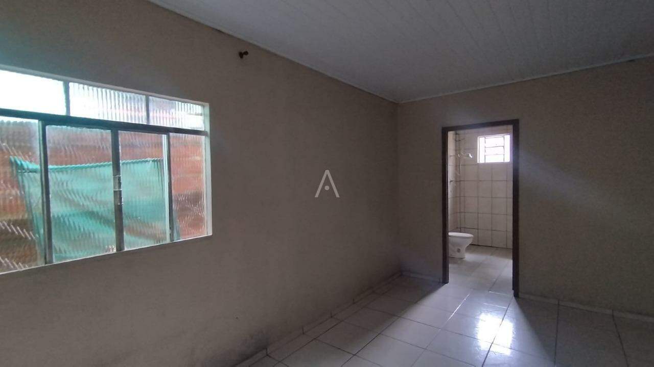 Casa Residencial para para aluguel no Bairro JARDIM BRESSAN em TOLEDO: 