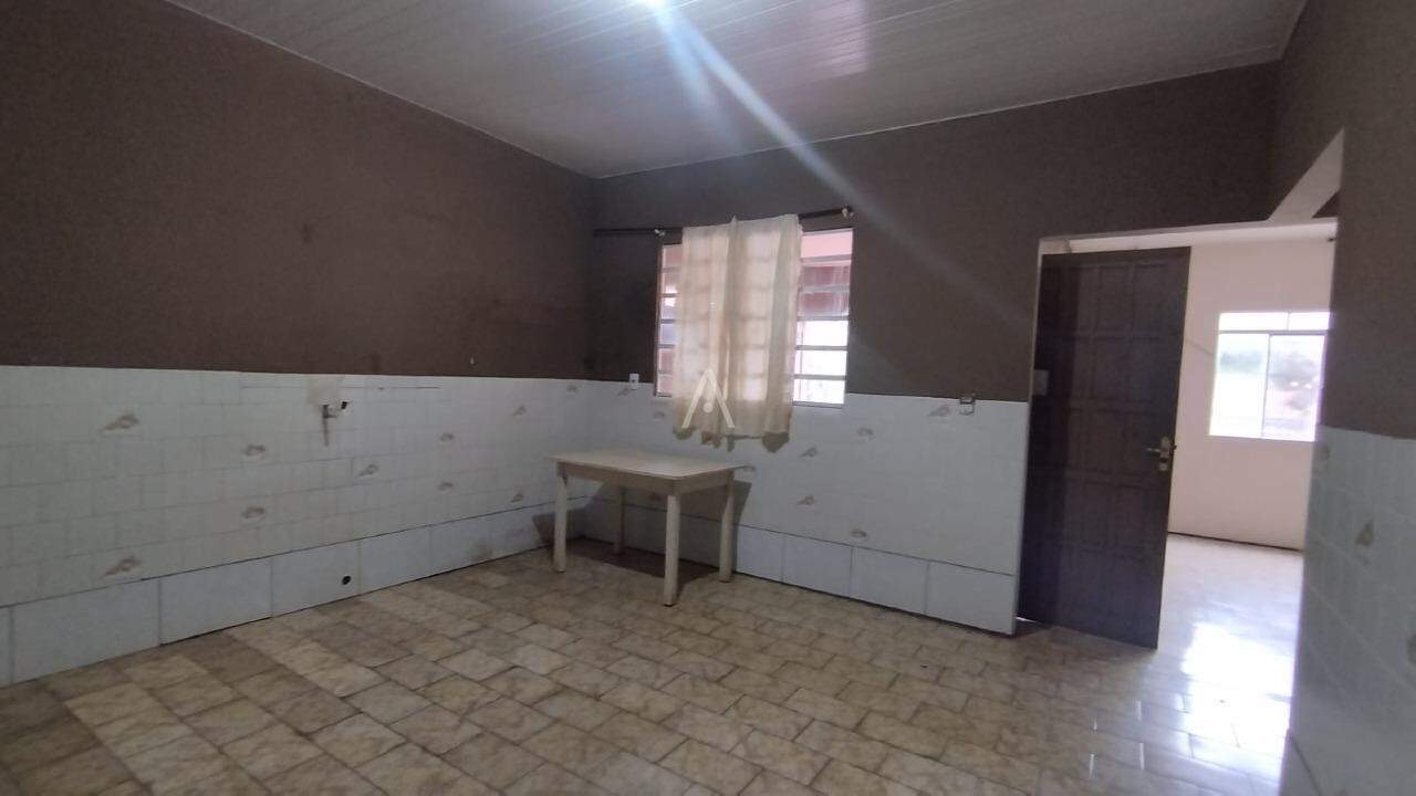 Casa Residencial para para aluguel no Bairro JARDIM BRESSAN em TOLEDO: 