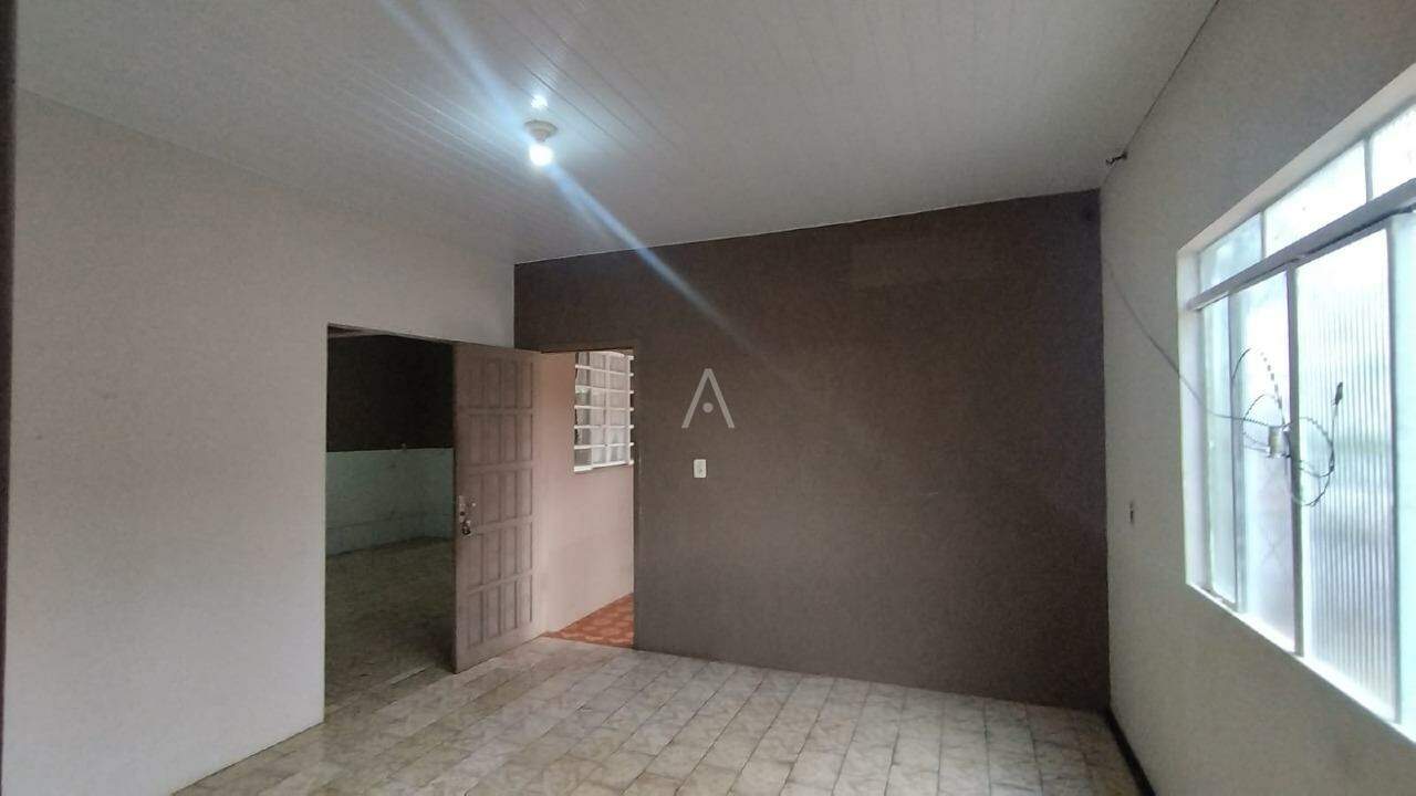 Casa Residencial para para aluguel no Bairro JARDIM BRESSAN em TOLEDO: 