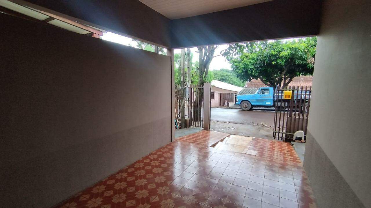 Casa Residencial para para aluguel no Bairro JARDIM BRESSAN em TOLEDO: 