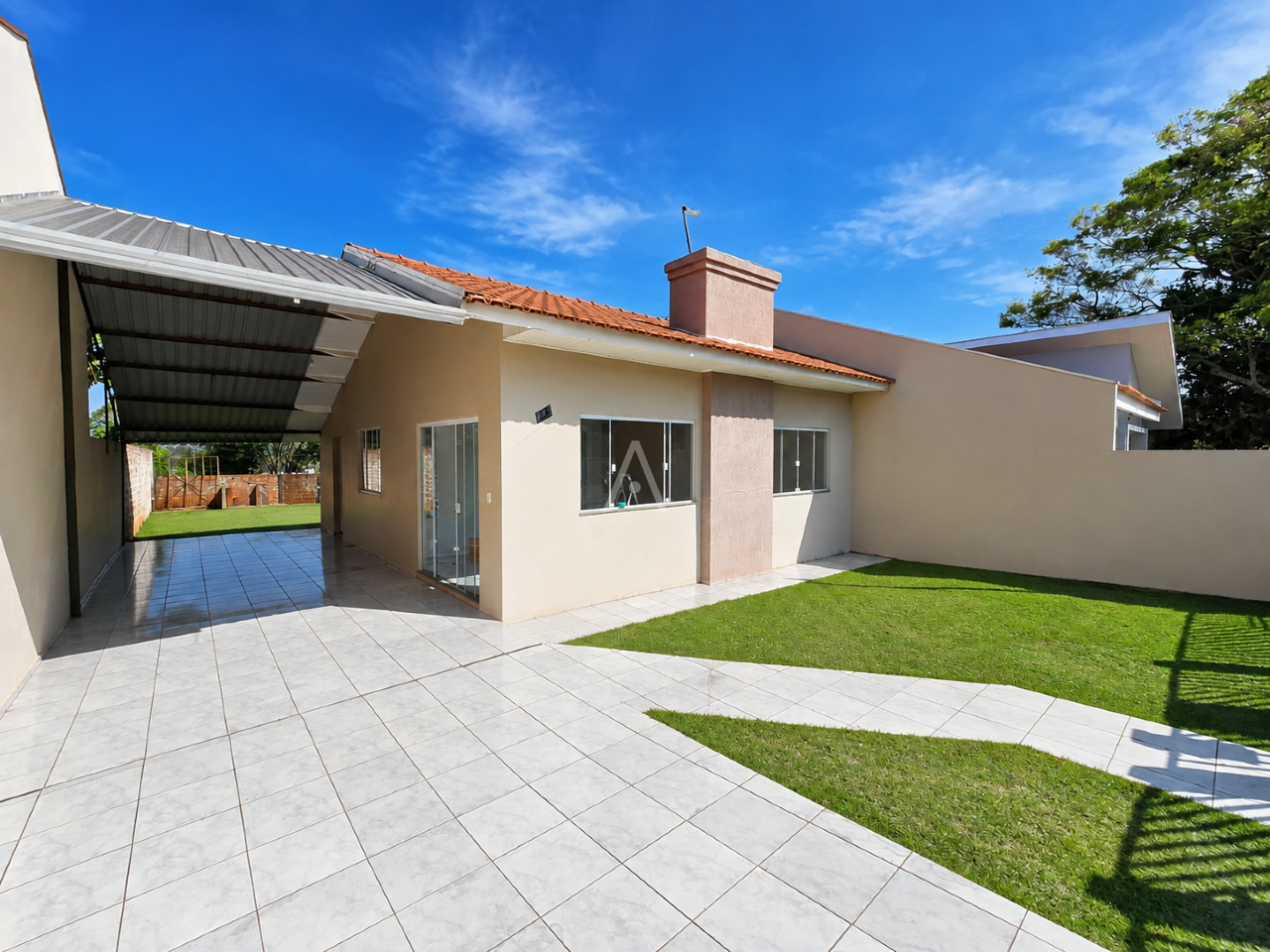 Casa Residencial para para aluguel no Bairro JARDIM PANCERA em TOLEDO: 