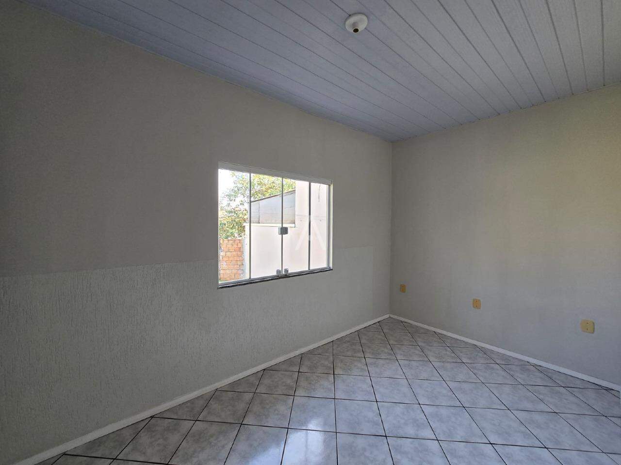 Casa Residencial para para aluguel no Bairro JARDIM PANCERA em TOLEDO: