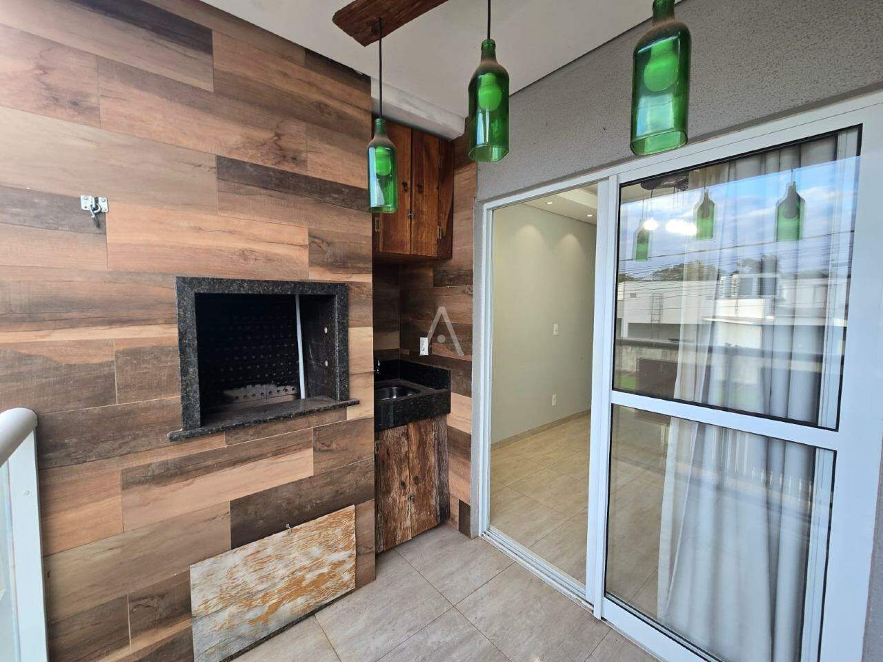 Apartamento para para aluguel no Bairro VILA BECKER em TOLEDO: