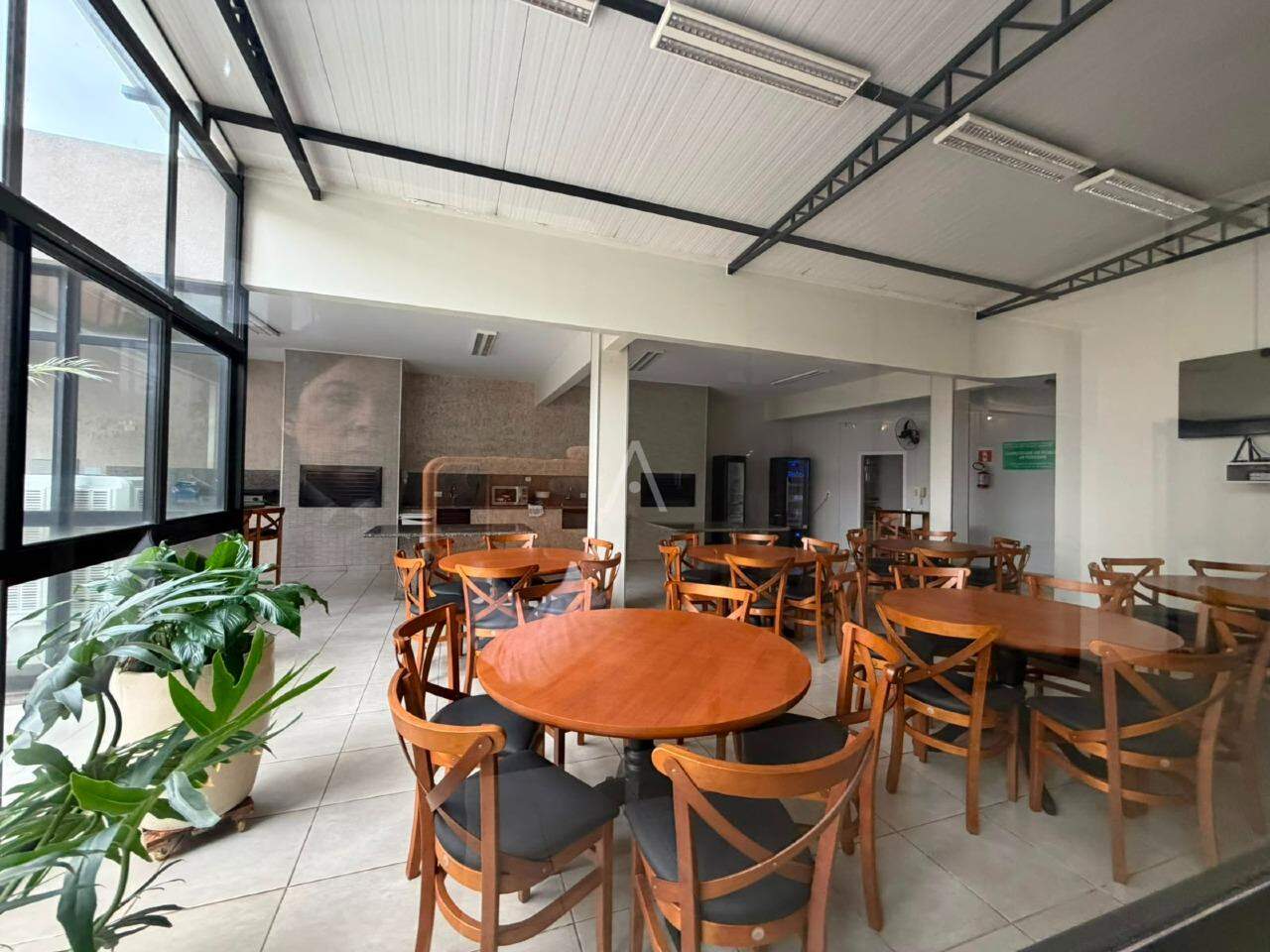 Apartamento para à venda no Bairro CENTRO em CASCAVEL: 