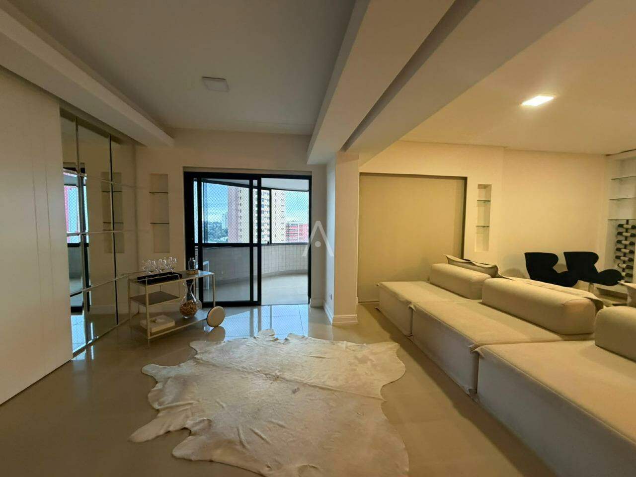 Apartamento para à venda no Bairro CENTRO em CASCAVEL: 