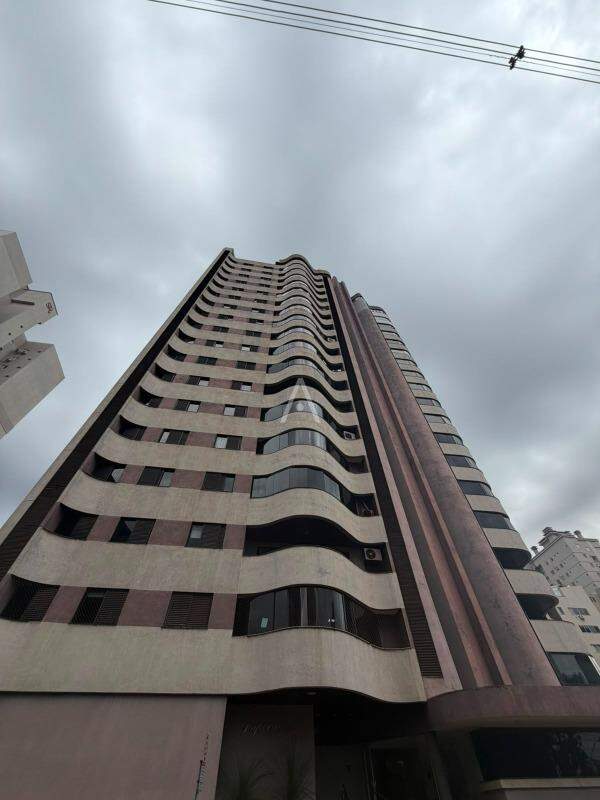 Apartamento para à venda no Bairro CENTRO em CASCAVEL: 