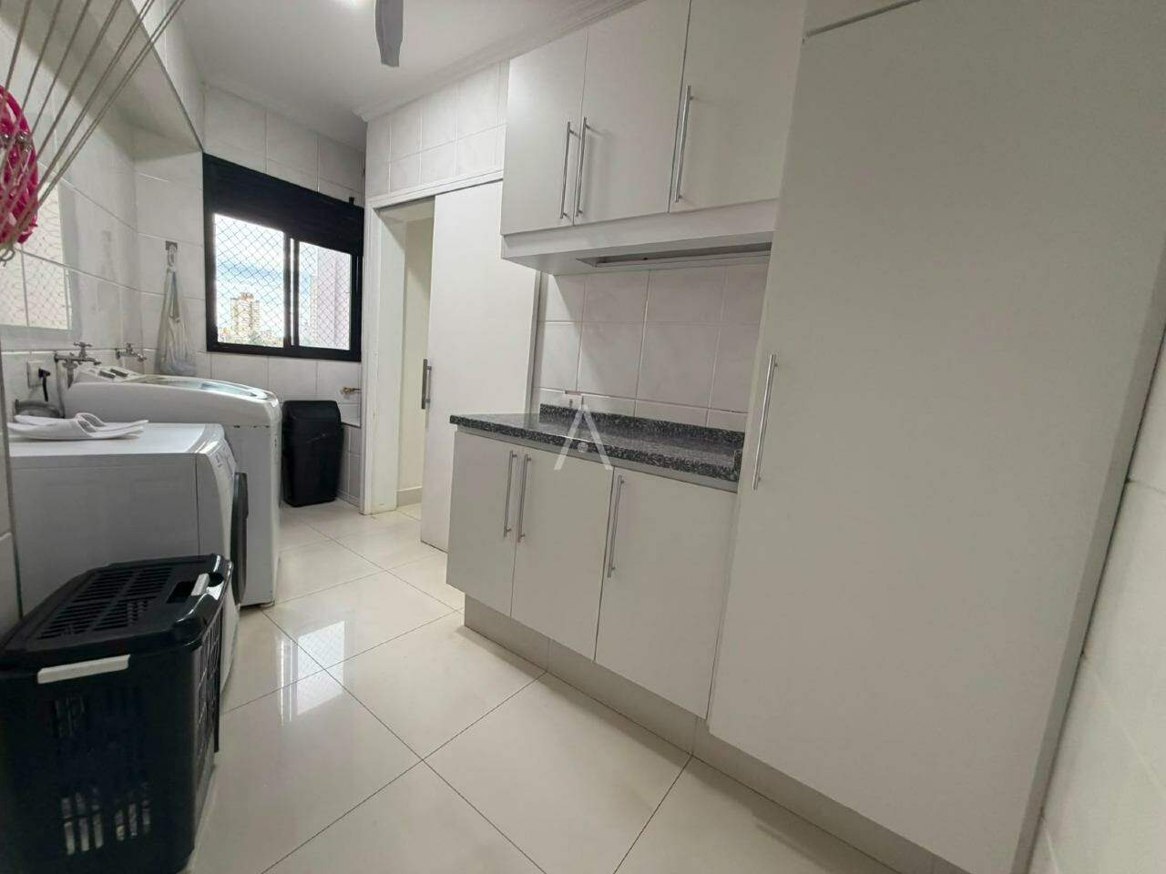 Apartamento para à venda no Bairro CENTRO em CASCAVEL: 