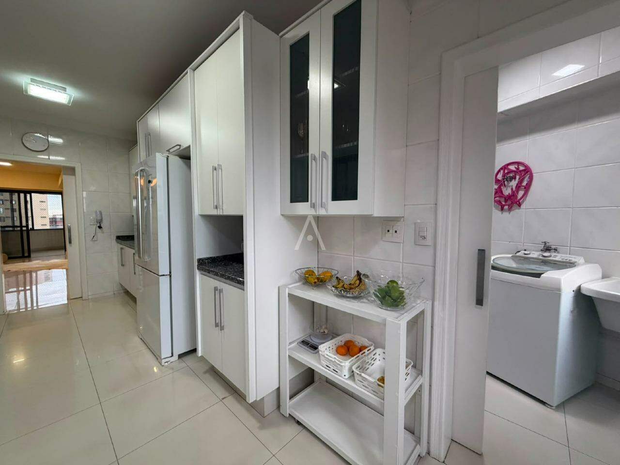 Apartamento para à venda no Bairro CENTRO em CASCAVEL: 