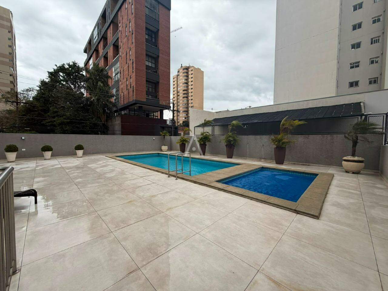 Apartamento para à venda no Bairro CENTRO em CASCAVEL: 