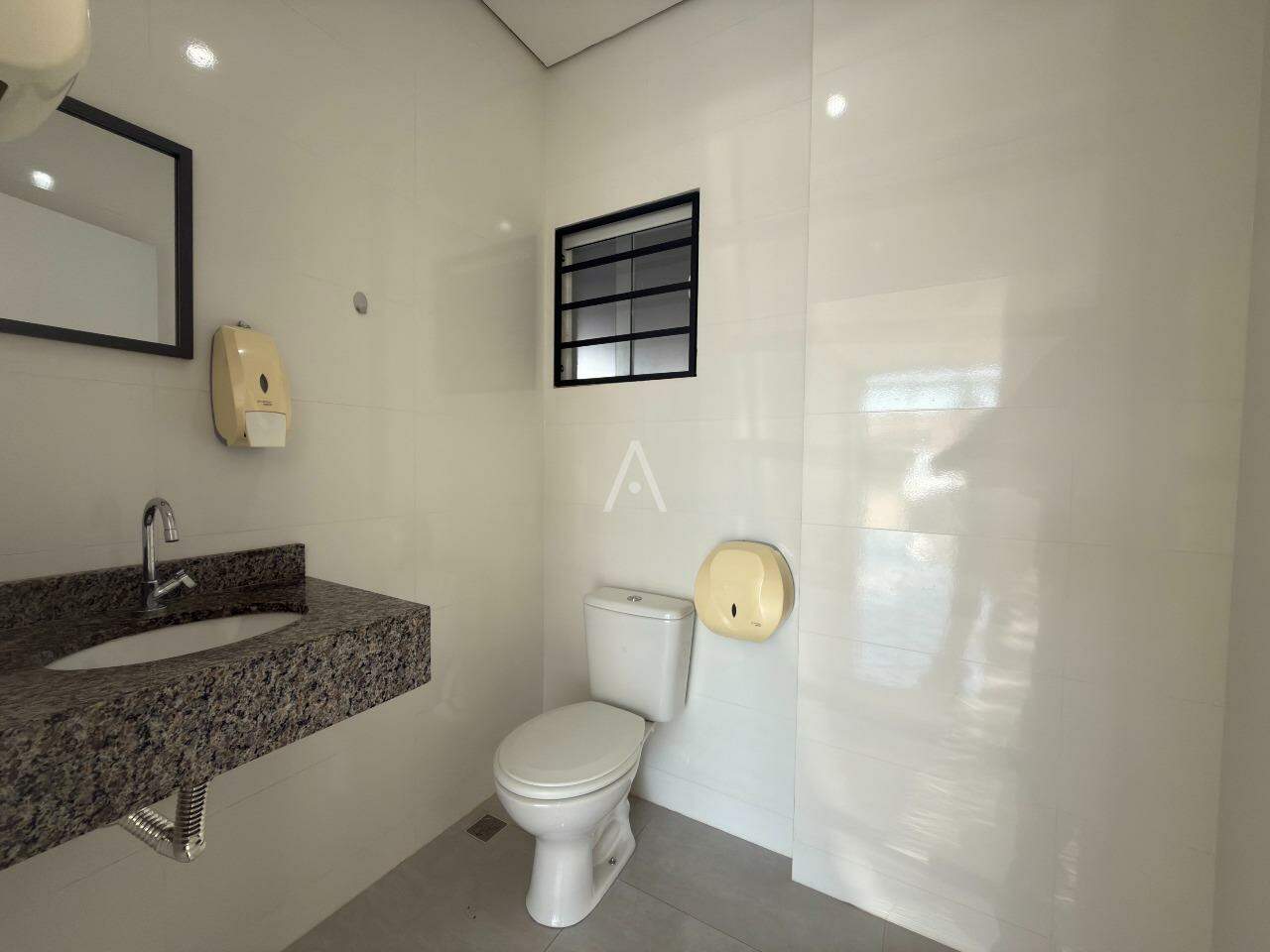 Sala Comercial para à venda no Bairro Pioneiros Catarinenses em CASCAVEL: