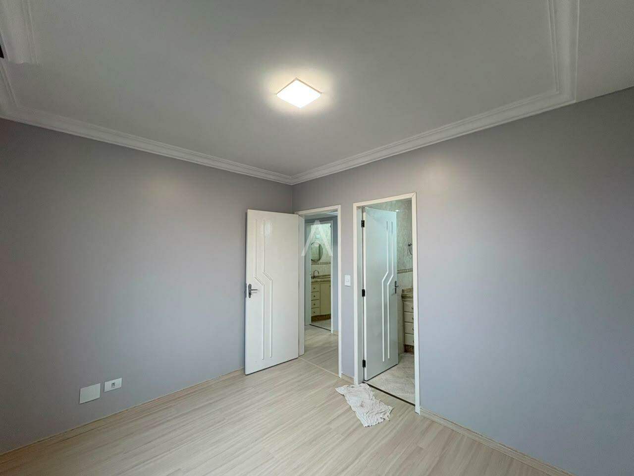 Apartamento para à venda no Bairro CENTRO em CASCAVEL: 