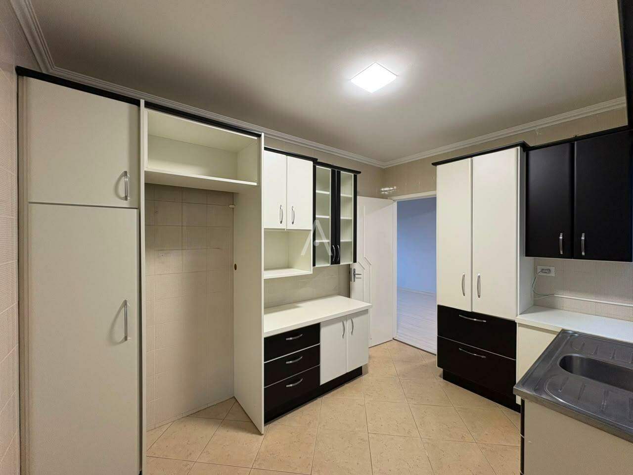 Apartamento para à venda no Bairro CENTRO em CASCAVEL: 