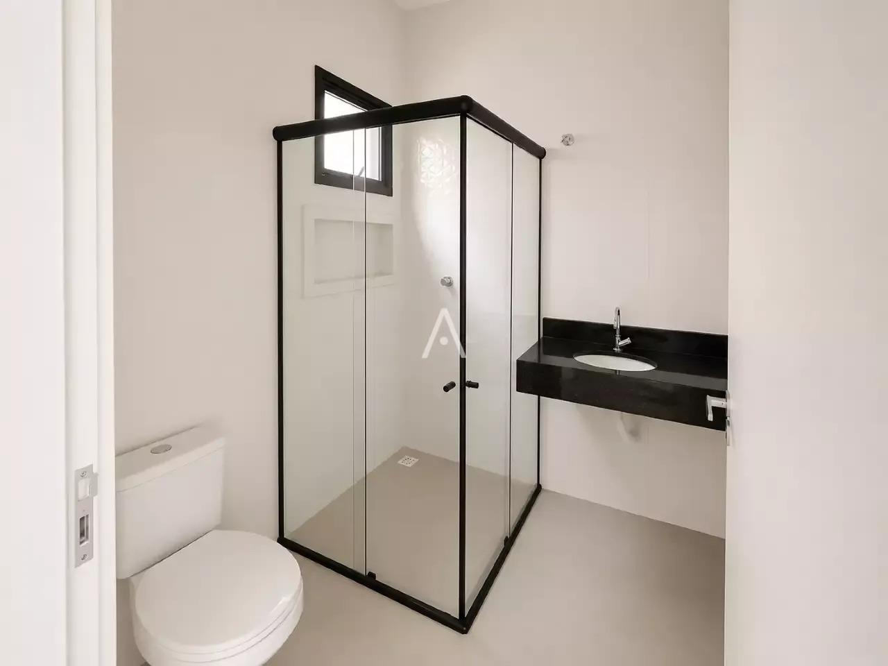 Casa Residencial para à venda no Bairro 14 DE NOVEMBRO em CASCAVEL: