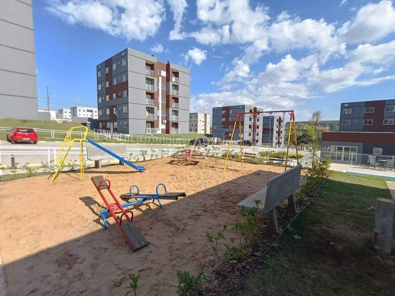 Apartamento para para aluguel no Bairro FLORESTA em CASCAVEL: