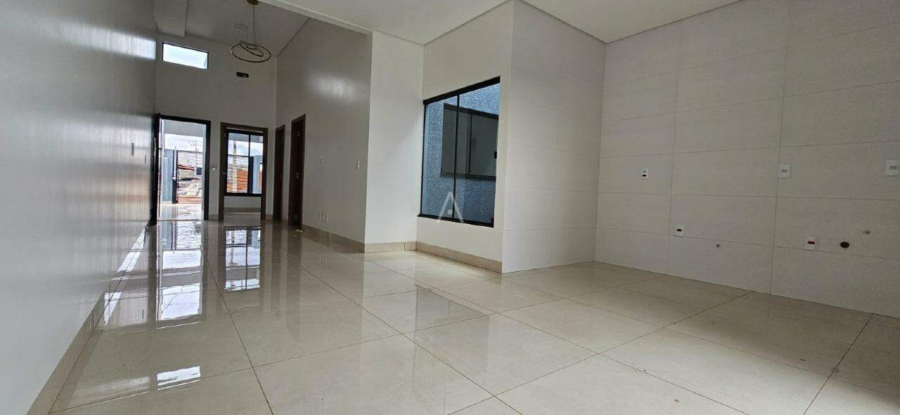 Casa Residencial para à venda no Bairro JARDIM COOPAGRO em TOLEDO: 