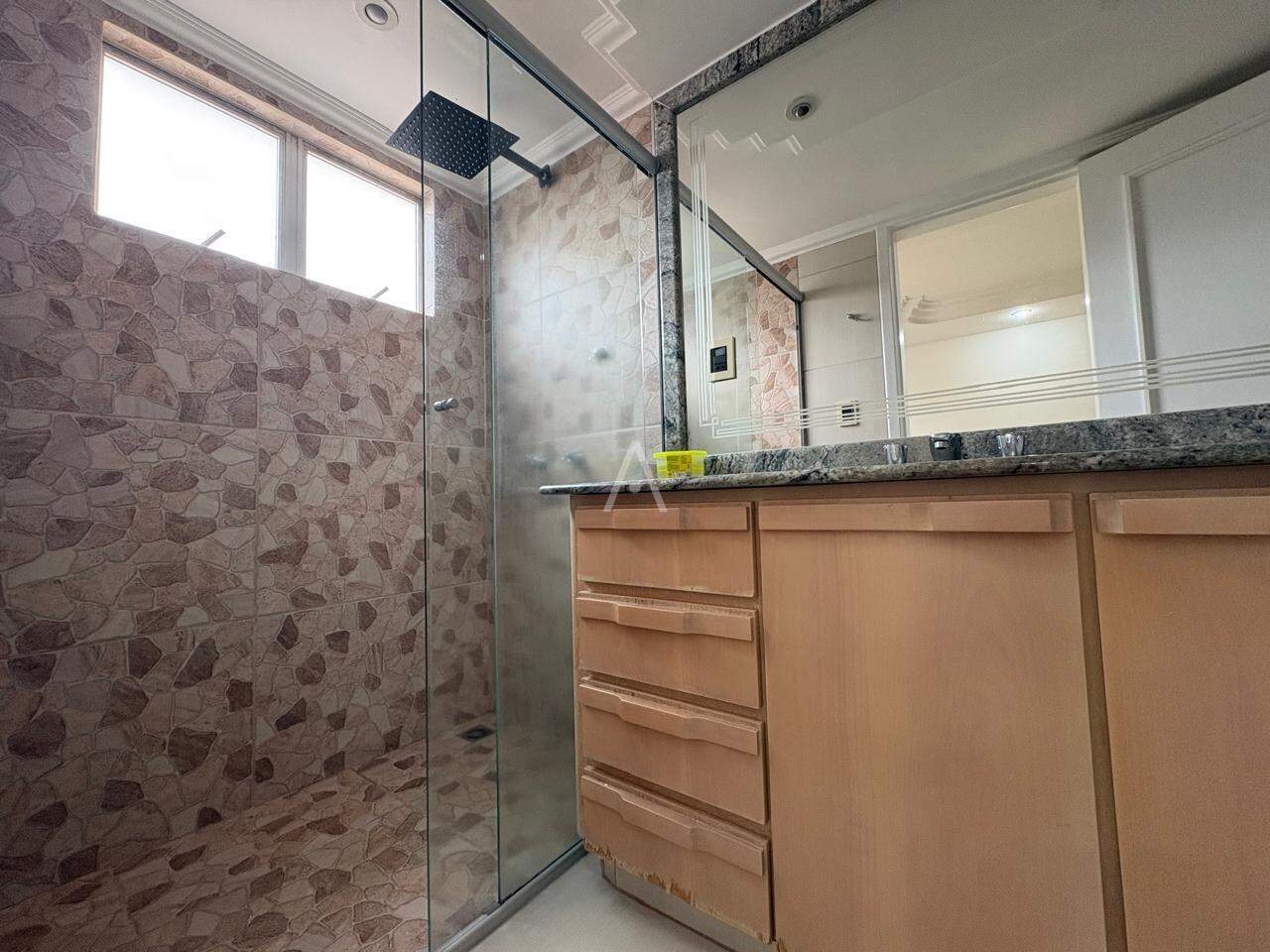 Apartamento para à venda no Bairro CENTRO em CASCAVEL: 