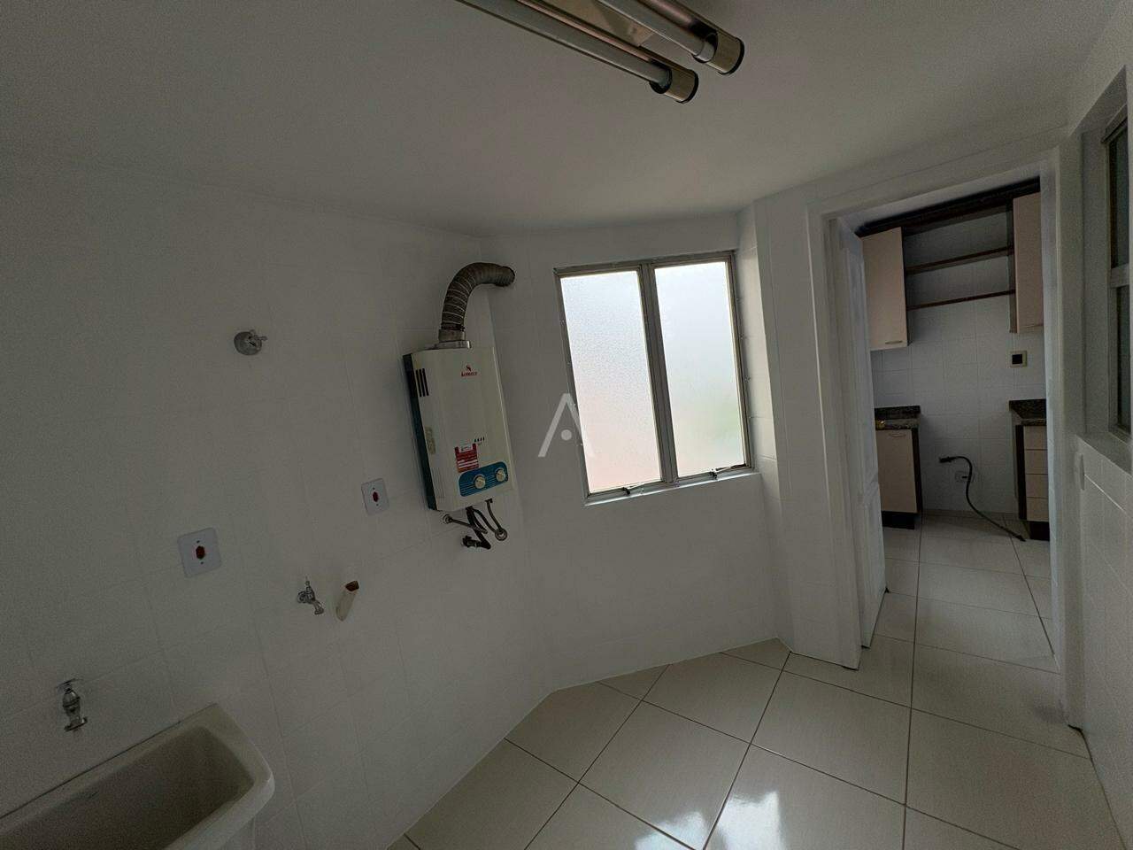 Apartamento para à venda no Bairro CENTRO em CASCAVEL: 
