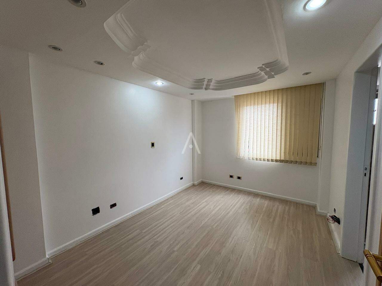 Apartamento para à venda no Bairro CENTRO em CASCAVEL: Suíte 